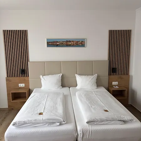 Flensburger Hof 3*
